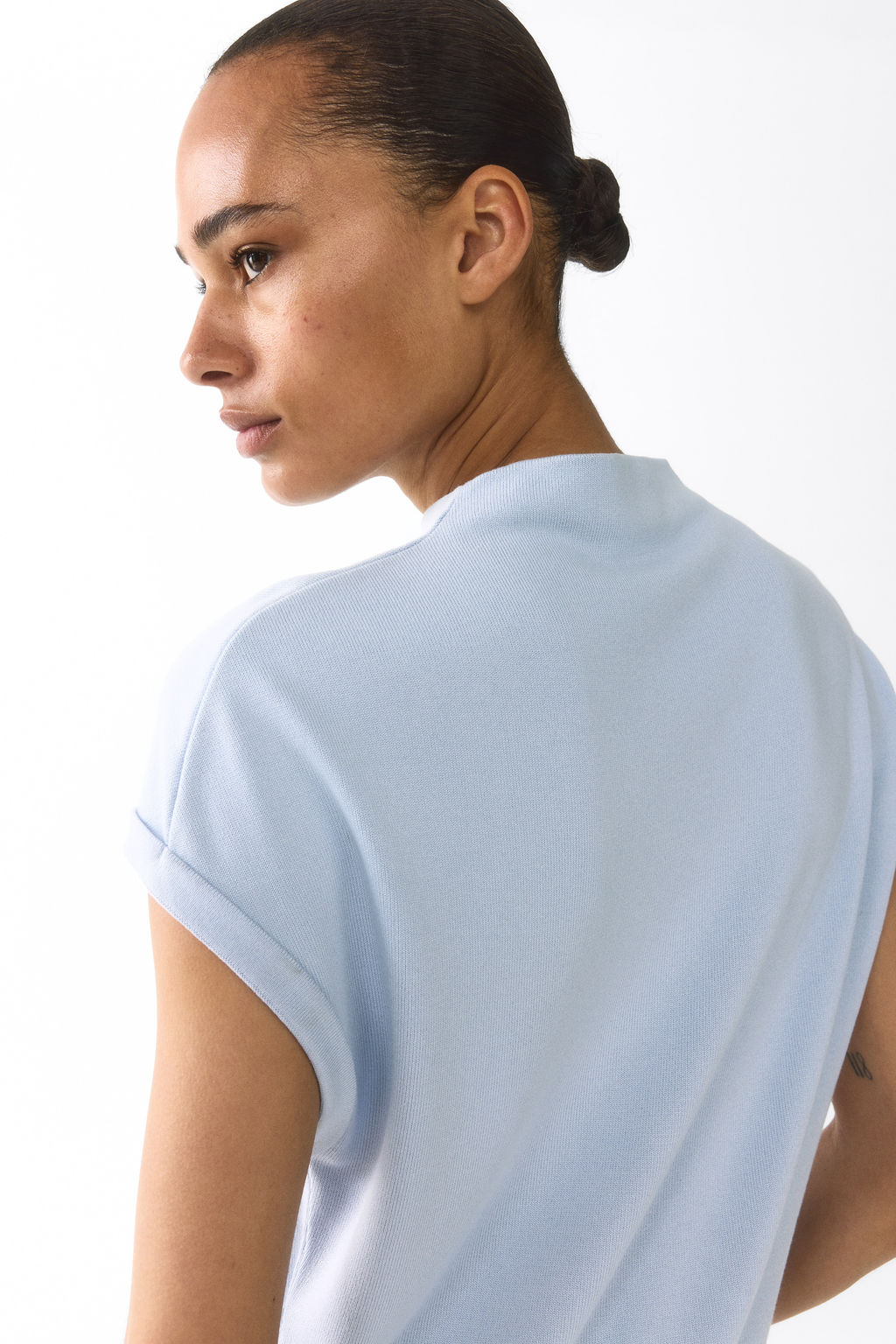 Top drapeado en punto fino - H&m фото 8