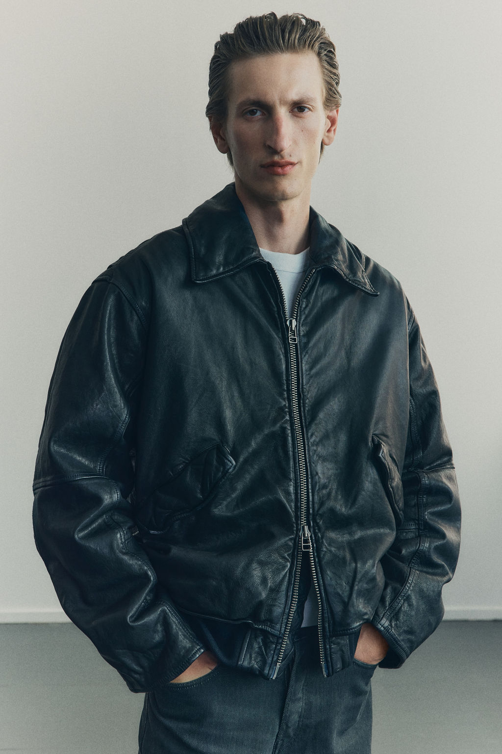 Chaqueta de aviador de corte holgado en piel - H&m фото 2