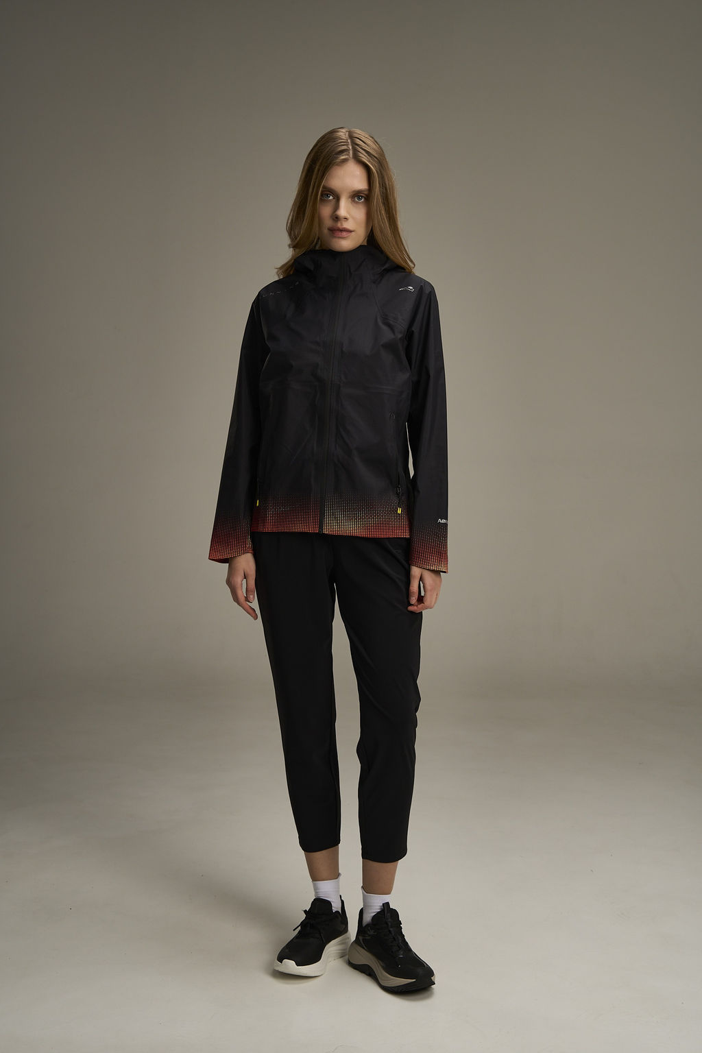 Брюки трикотажные укороченные Черный ADVANCED RUNNING Knit Ankle Pants - Anta фото 2