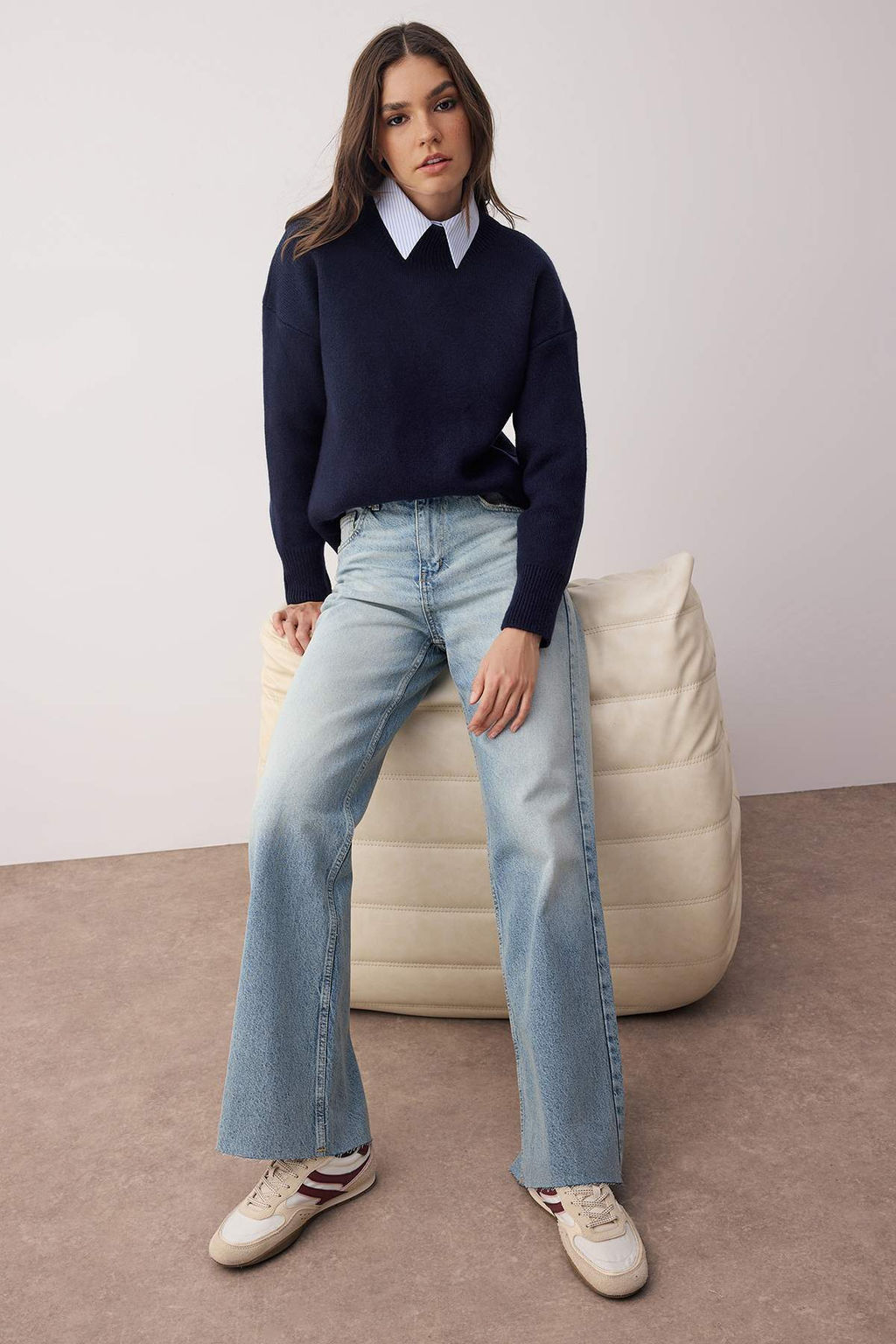 Koyu Mavi Ekstra Yuksek Bel Genis Paca Wide Leg Jeans TWOAW26JE00080 - Trendyolmilla фото 5