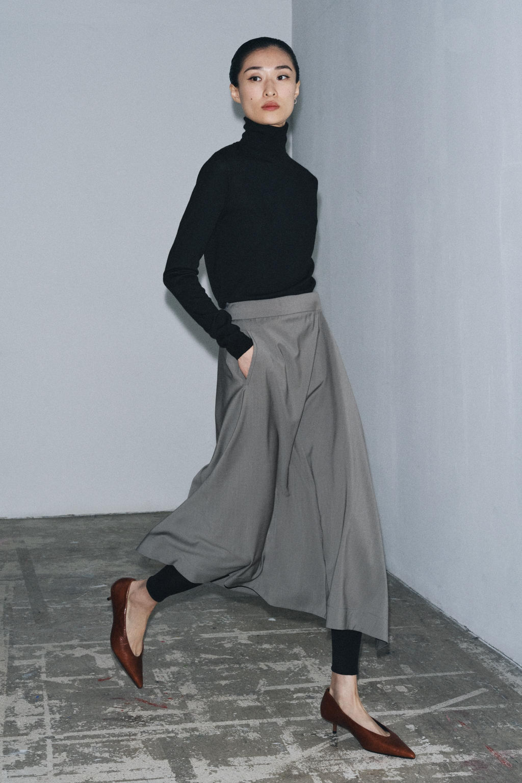 ASYMMETRIC WOOL SKIRT W COLLECTION - Zara фото 5