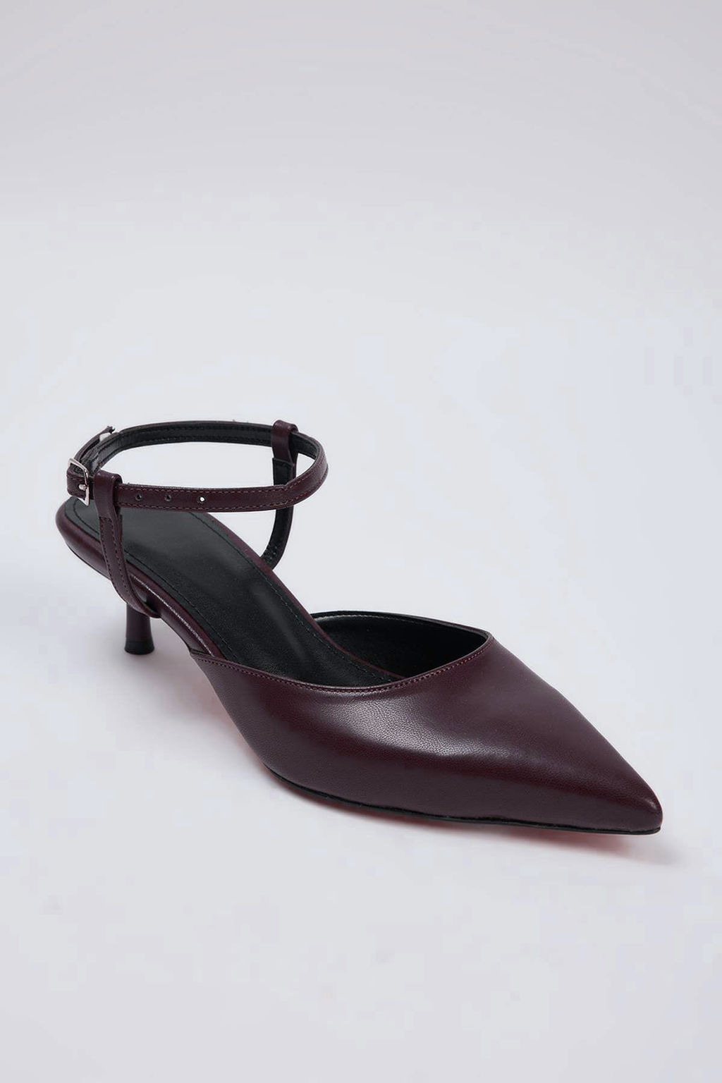 Bordo Bilekten Baglamal? Sivri Burun Kad?n Kitten Topuklu Ayakkab? 
TAKAW26TO00008 - Trendyolmilla фото 3