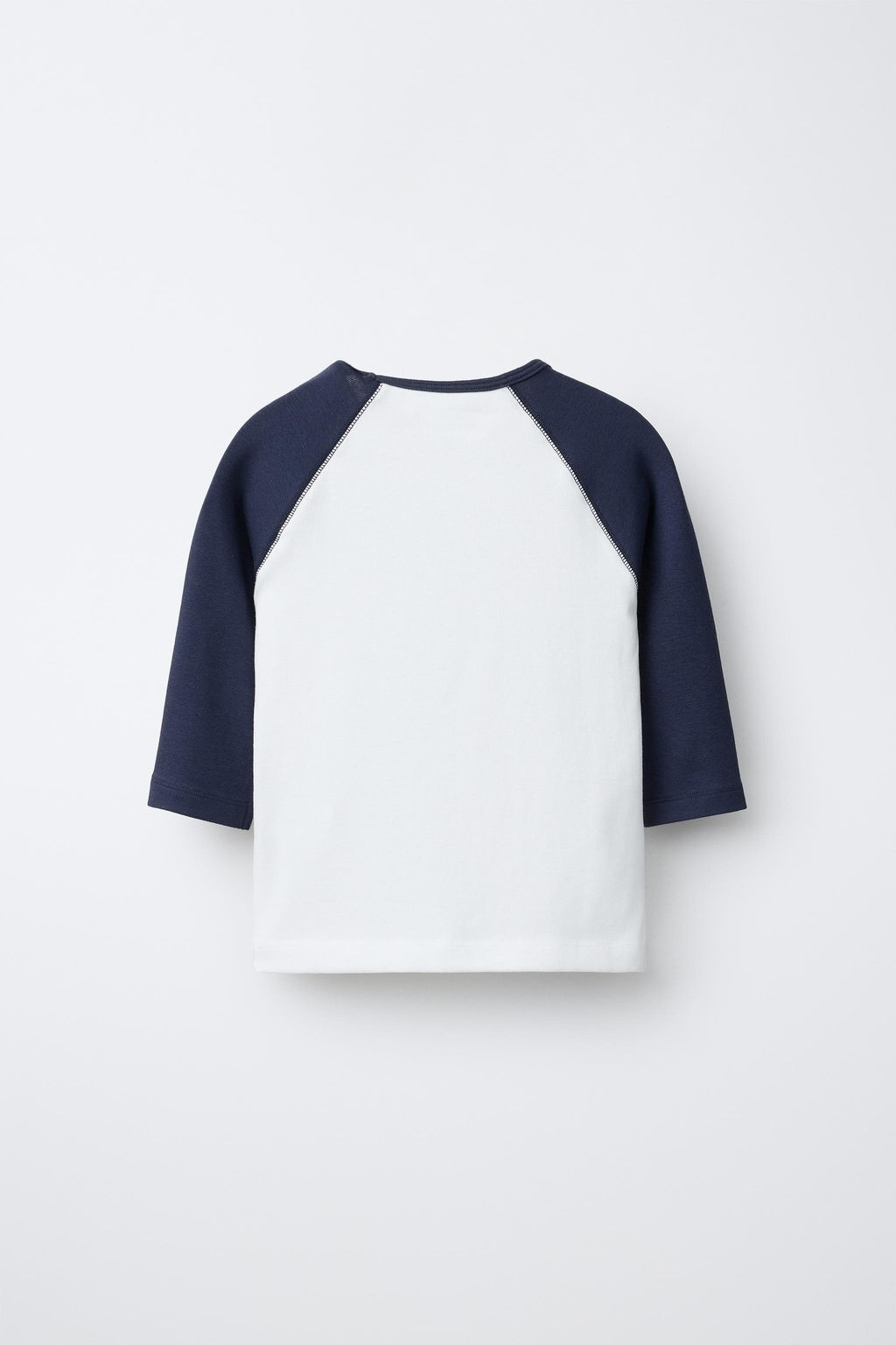 CAMISETA MANGA RANGLAN TEXTO CON MODAL / Marino / Blanco - Zara фото 3