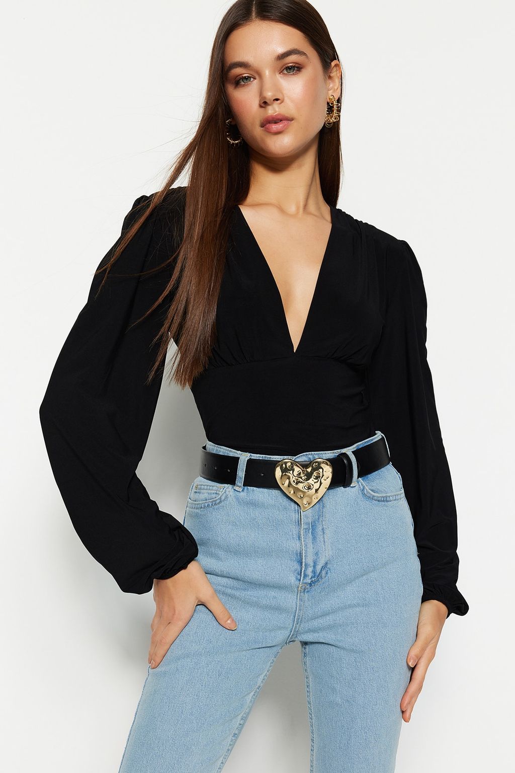 TRENDYOLMILLA Siyah Balon Kol V Yaka Fitted/Vucuda Oturan Esnek C?tc?tl? Orme Body TWOSS23BD00030 фото 19