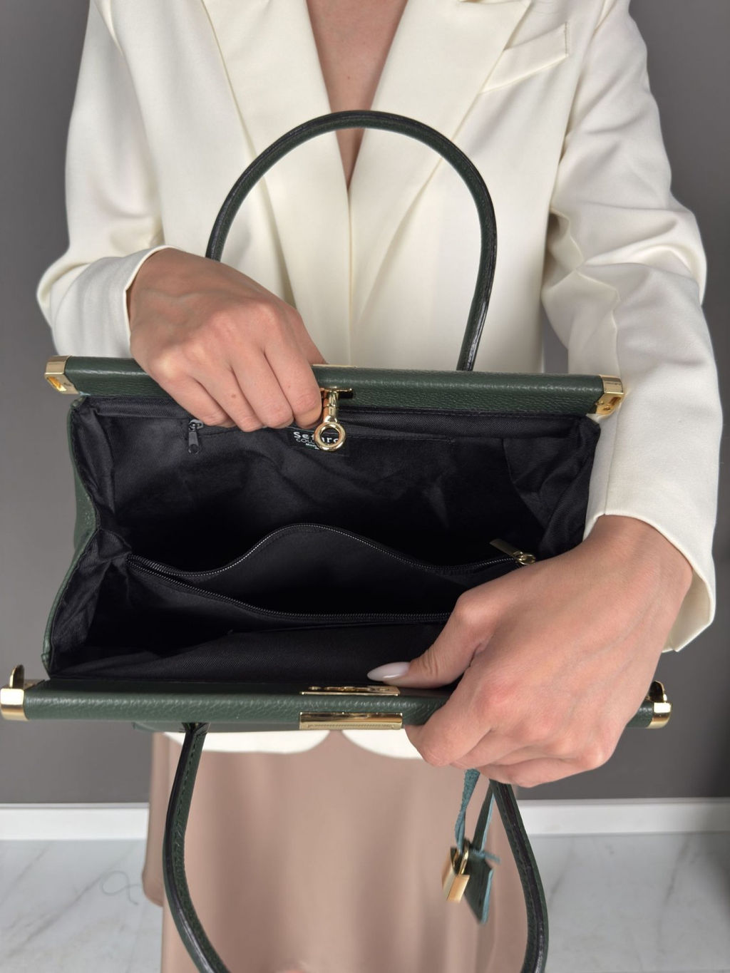 Сумка женская из телячьей кожи