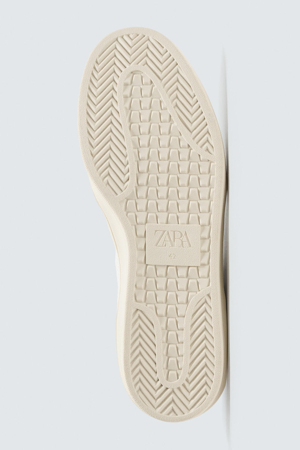 TRAINERS WITH CONTRAST SOLE - Zara фото 4