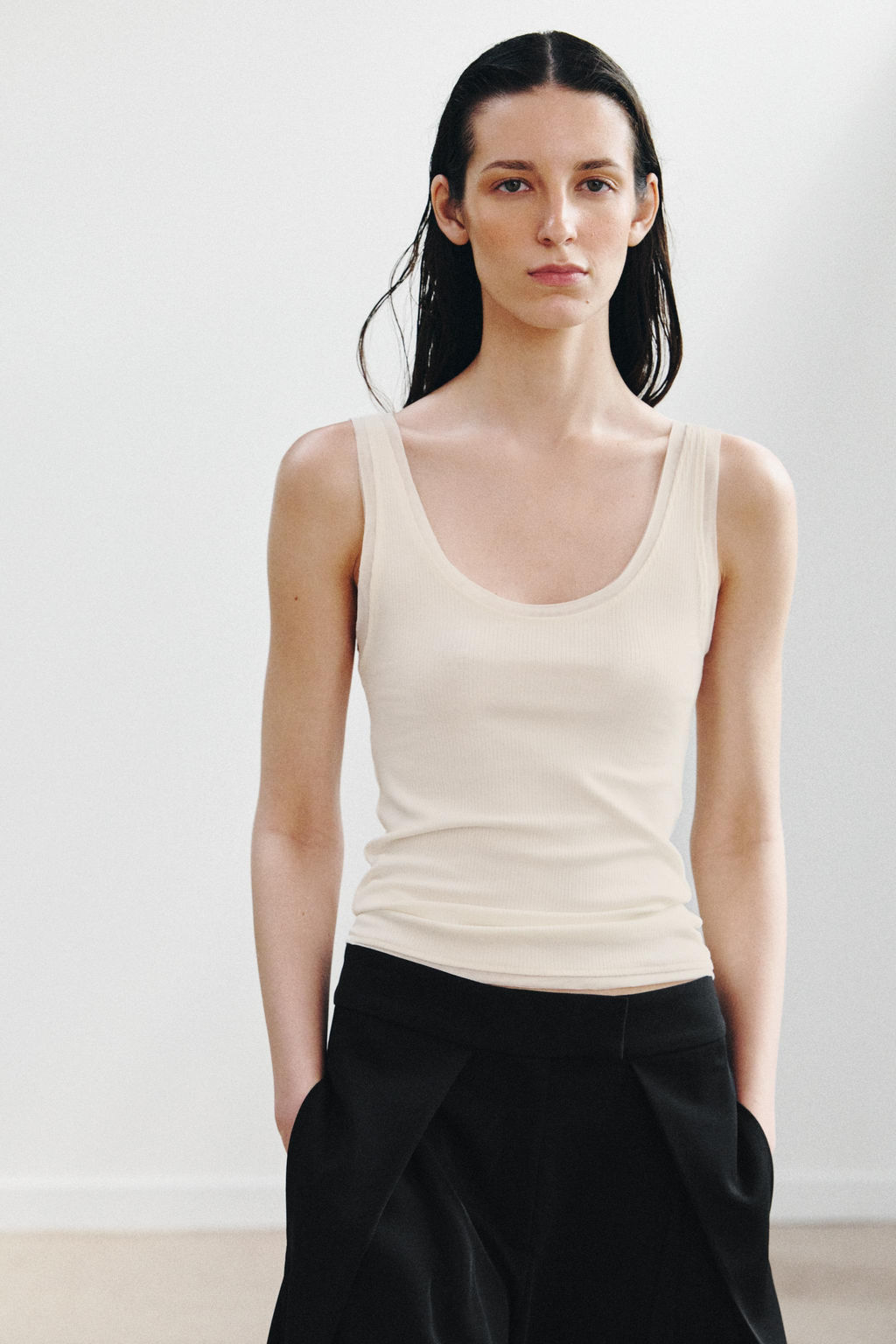 CAMISETA COMBINADA TIRANTES / Crudo - Zara фото 2