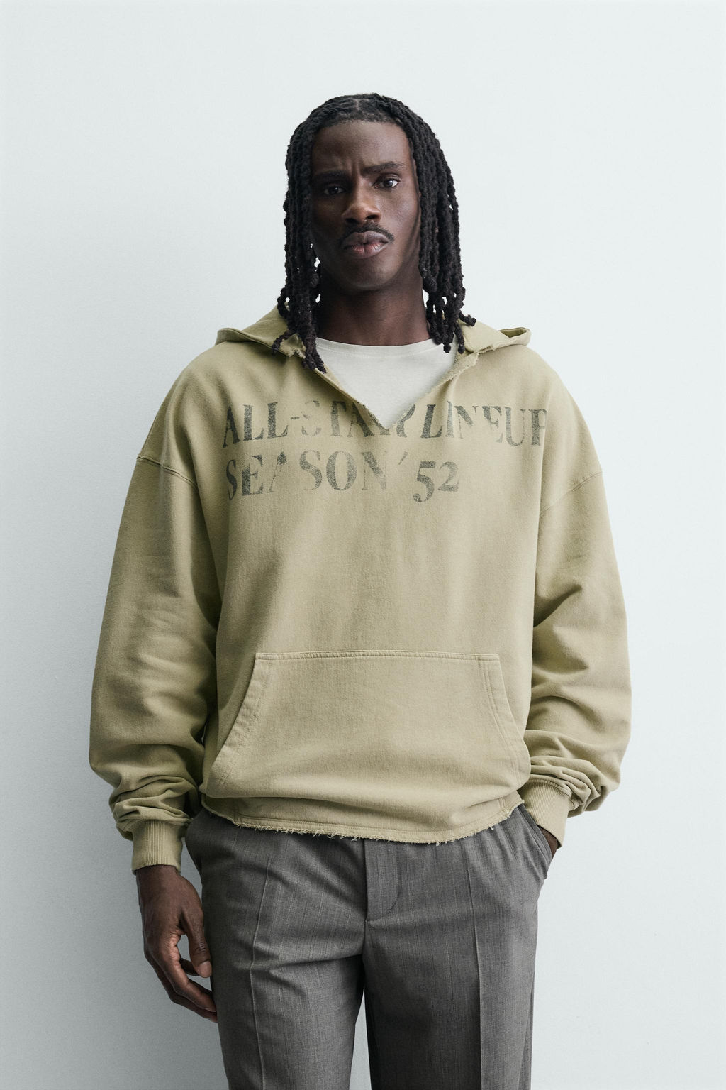 SUDADERA LAVADA TEXTO ESTAMPADO / Verdoso - Zara фото 2