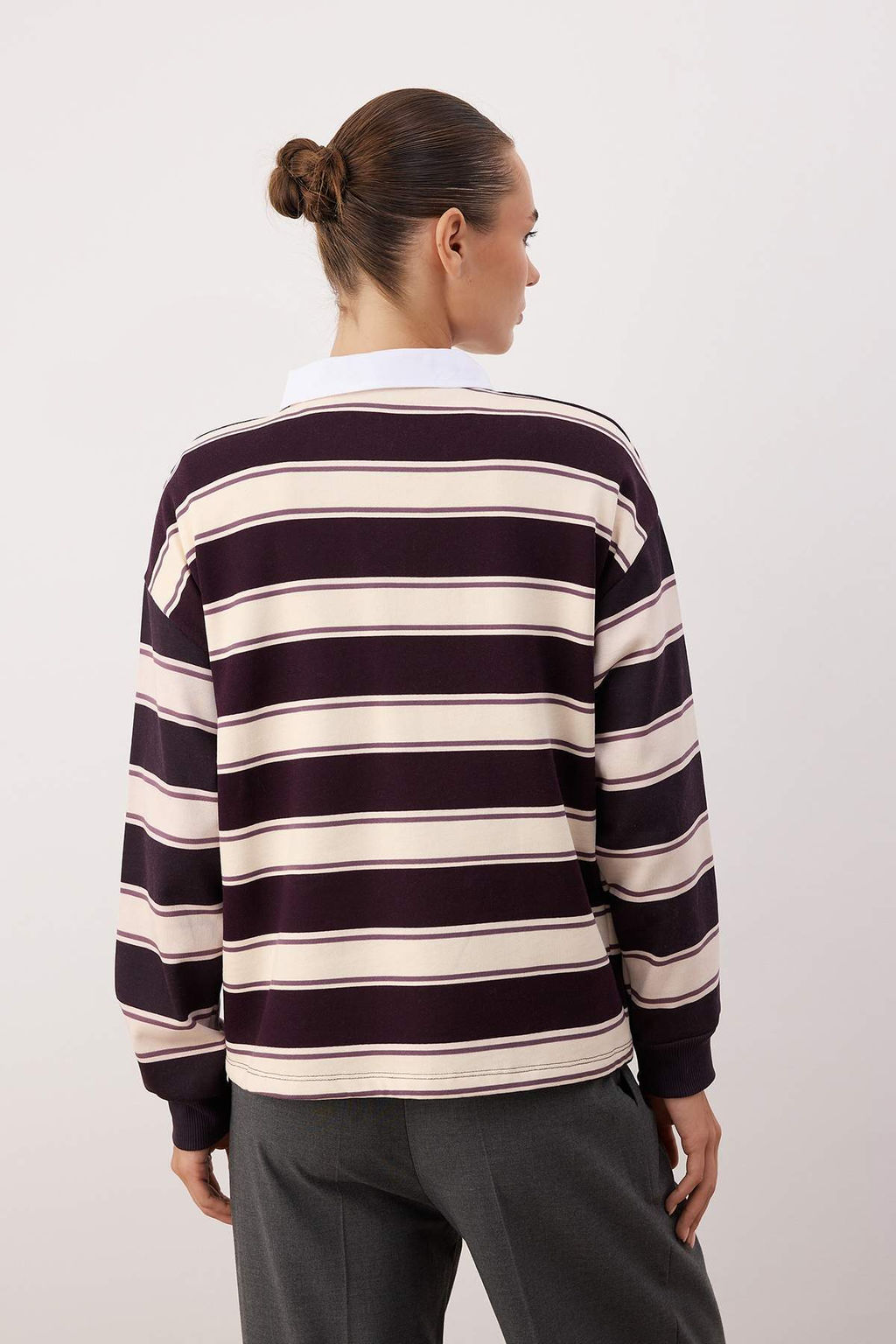 Cok Renkli Cizgili Polo Yaka Oversize/Genis Kal?p Orme Sweatshirt TWOAW26SW00245 - Trendyolmilla фото 4