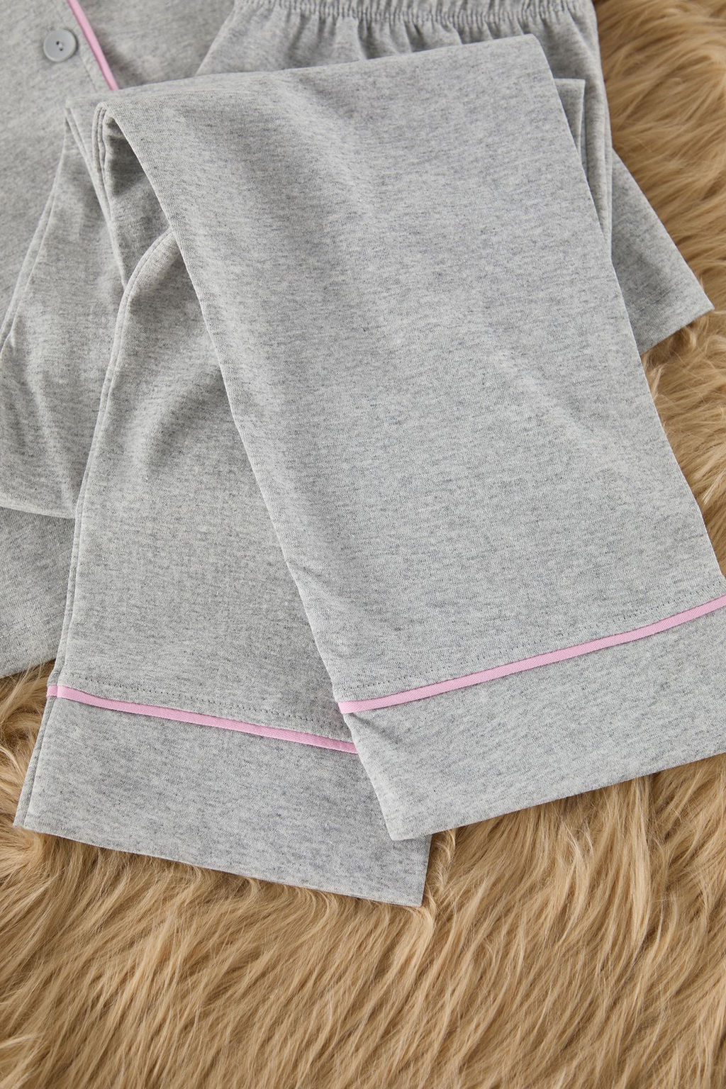 Trendyolmilla Siyah Pamuklu Yaka Kuzu Bask?l? Dar Kal?p Orme Pijama Tak?m? THMAW22PT0704 фото 8