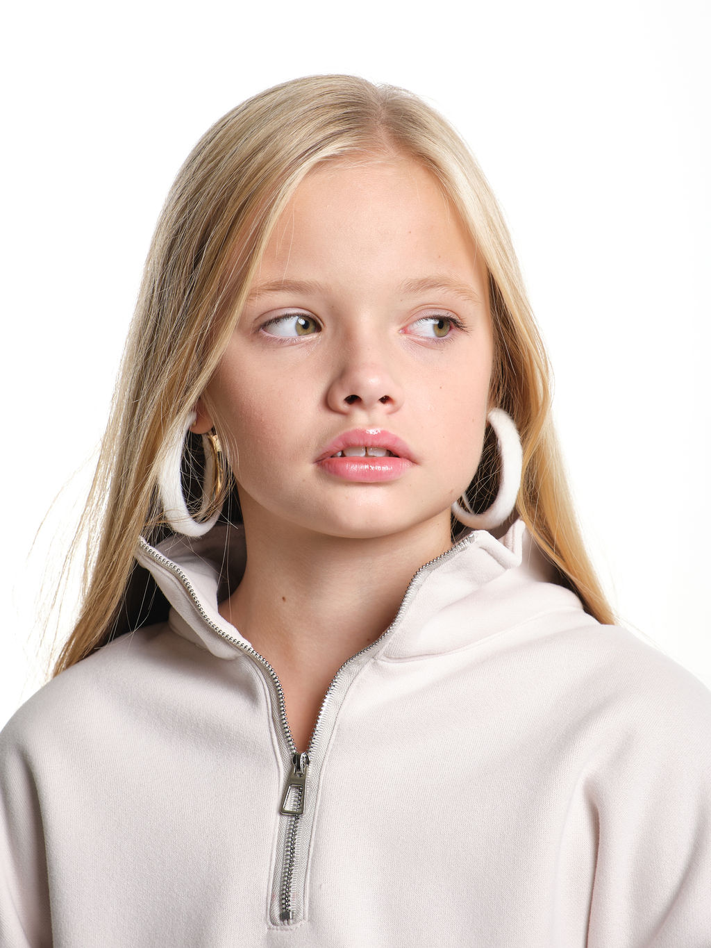 Cерьги-кольца PW0280 белый - Mini maxi фото 4