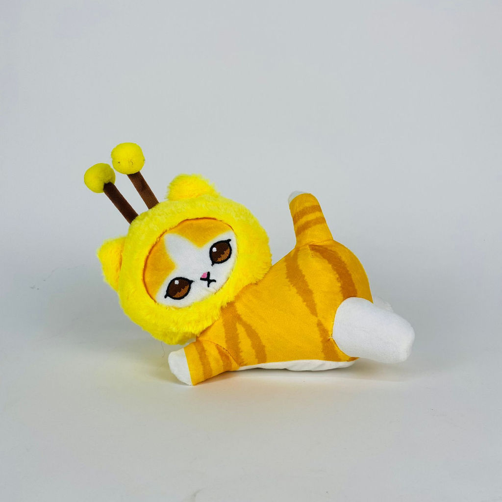 Мягкая игрушка Котенок в шапке пчелки 25 см - Storyland фото 5