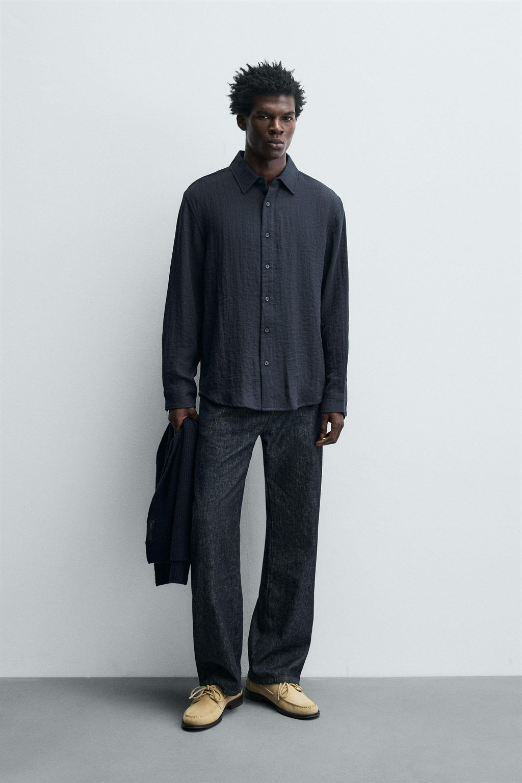 FLOWING RELAXED FIT SHIRT