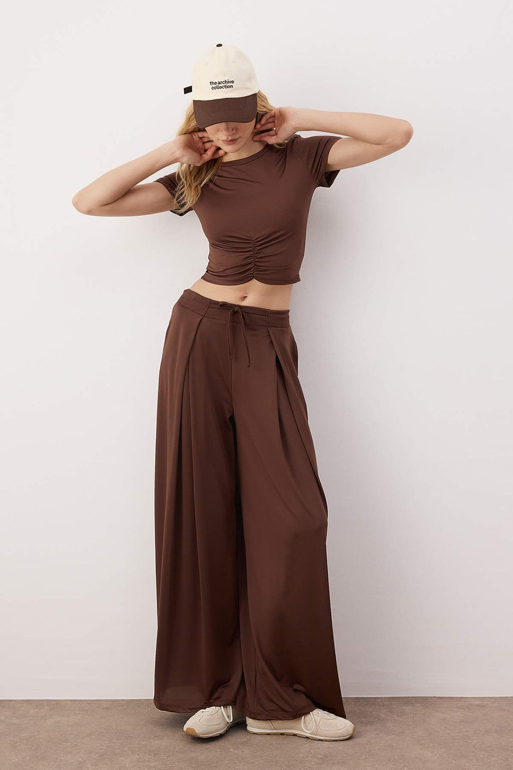 Kahverengi Buzgu Detayl? Micro Spor Orme Ust/Bluz THMAW26BZ00007 - Trendyolmilla фото 2