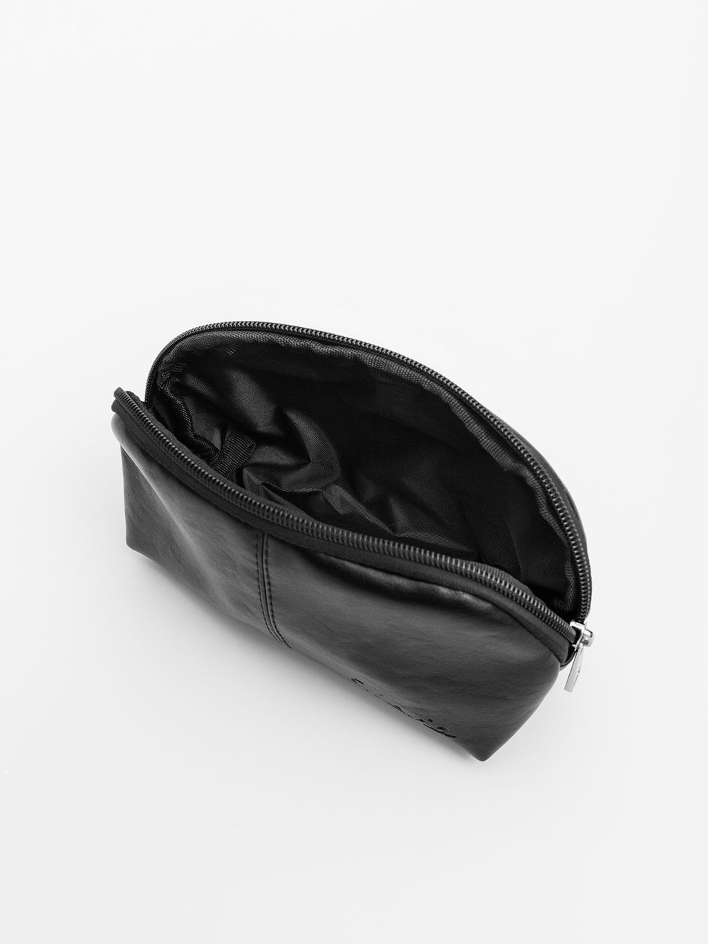 033К 207 01 Косметичка