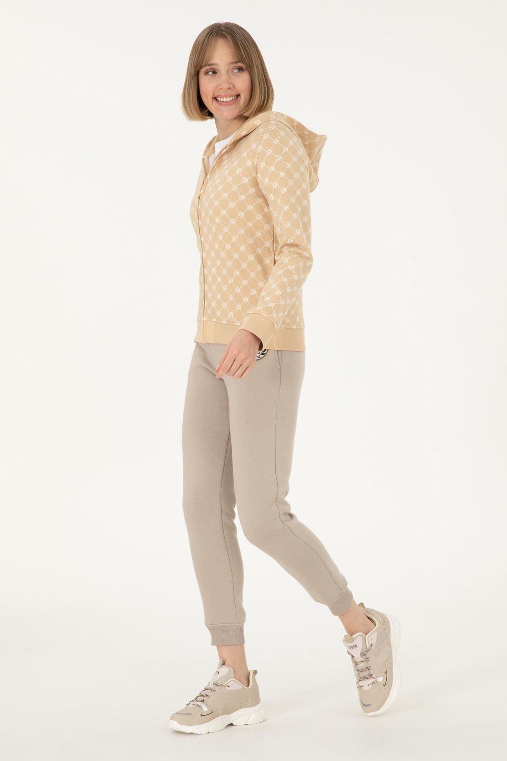 Женский свитшот песочного цвета Неожиданная скидка в корзине - U.s. polo assn фото 4