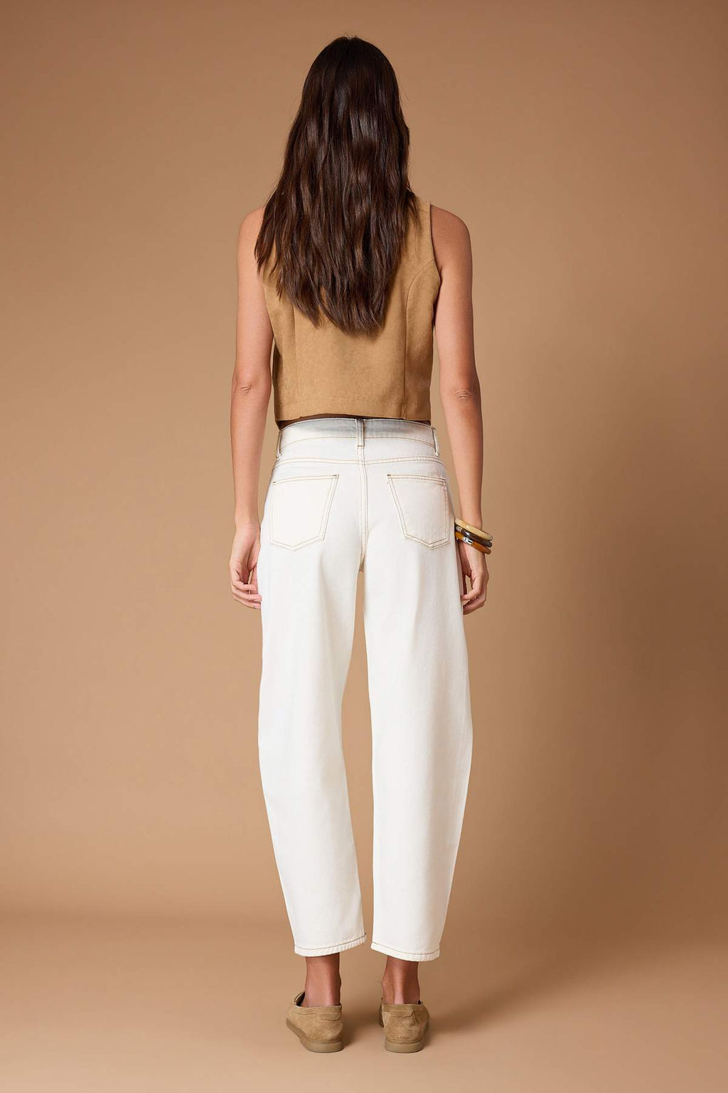 TRENDYOLMILLA Beyaz Yuksek Bel Barrel Baggy Jeans TWOSS23JE00295 фото 16