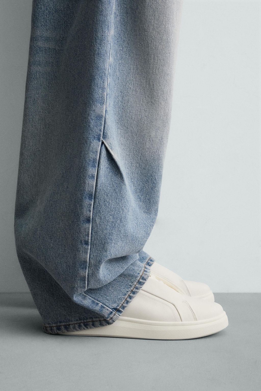 CHUNKY TRAINERS