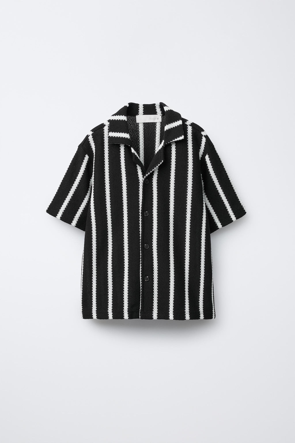 STRIPED TEXTURED CAMP COLLAR SHIRT