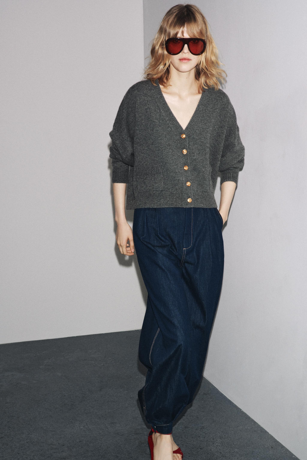 100% WOOL JACKET WITH GOLD BUTTONS