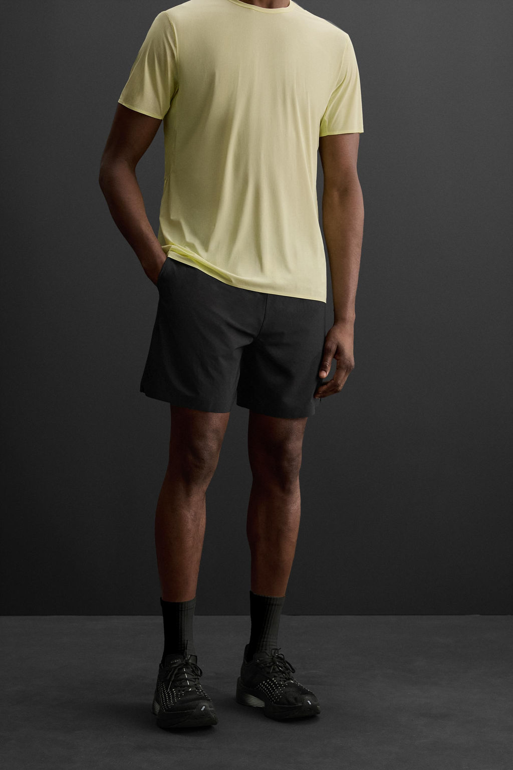 LIGHTWEIGHT PERFORATED SHORTS - Zara фото 14