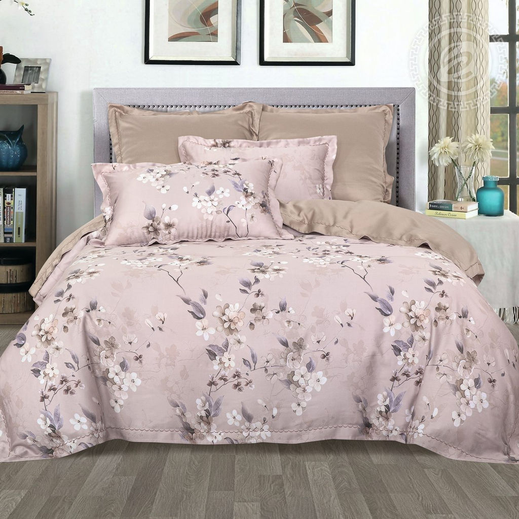 Постельное белье Дана (тенсель) 2 сп. с Евро/Пододеяльник (молния, ушки): 1 шт.- 210*175; Простыня: 1 шт.- 240*240; Наволочка (молния, ушки): 2 шт.- 70*70; Наволочка (молния, ушки): 2 шт.- 50*70 Тенсел