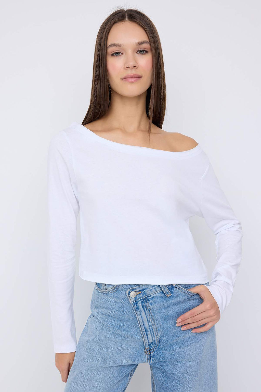 Teen Siyah-Beyaz %100 Pamuk Asimetrik Kay?k Yaka Relaxed/Rahat Kesim Orme T-Shirt TWOAW26TS00016 - Trendyolmilla фото 10