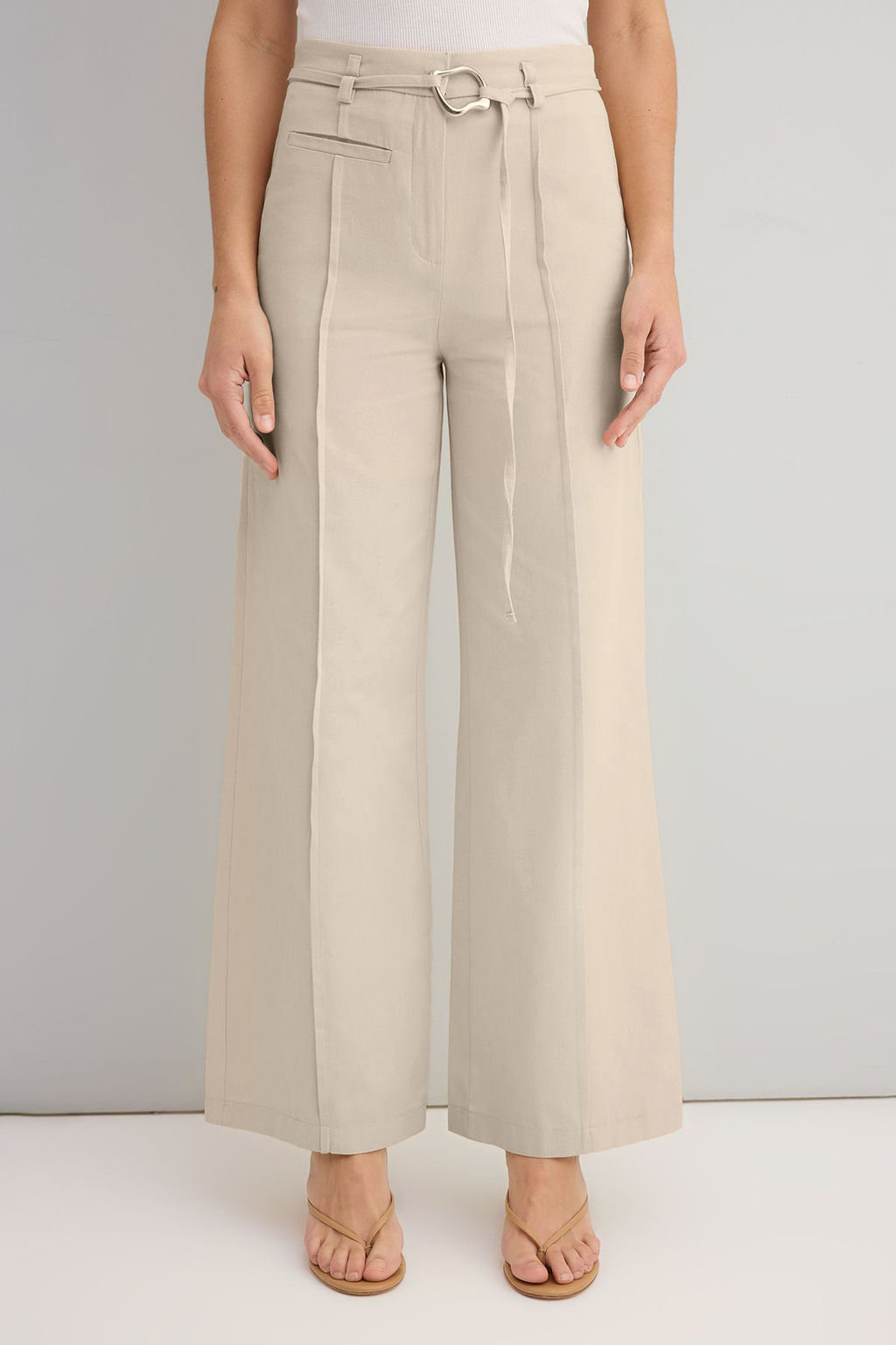 Beyaz Pamuklu Gabardin Kemerli Wide Leg/Genis Paca Pantolon TWOSS25PL00115