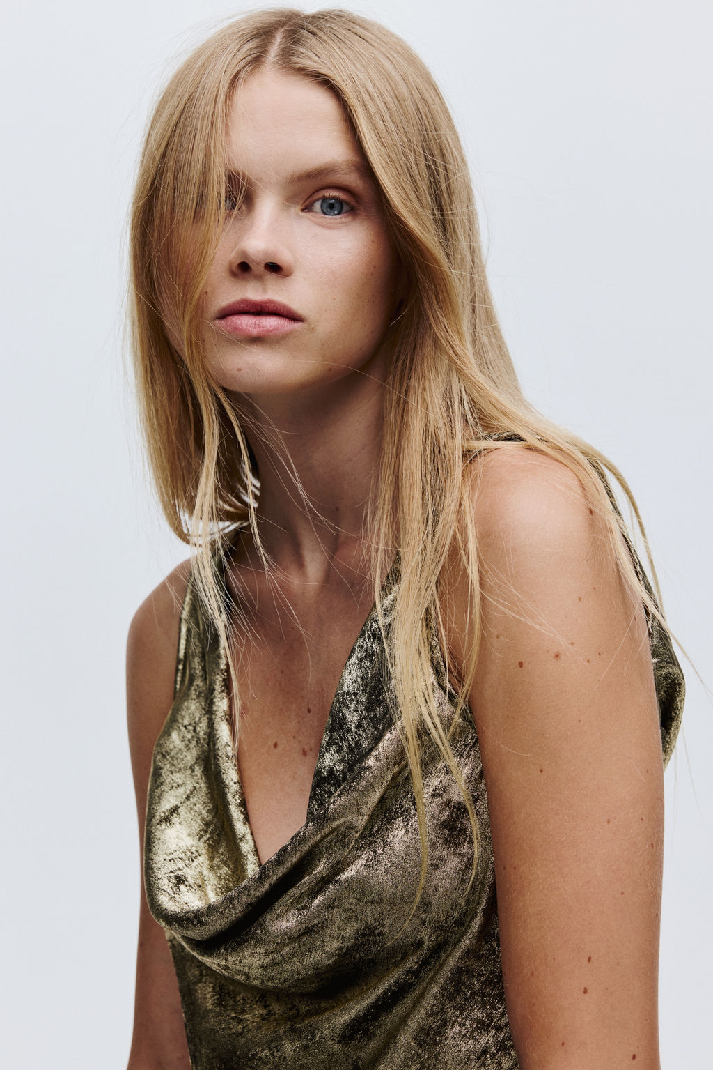 Vestido con escote drapeado - H&m фото 6