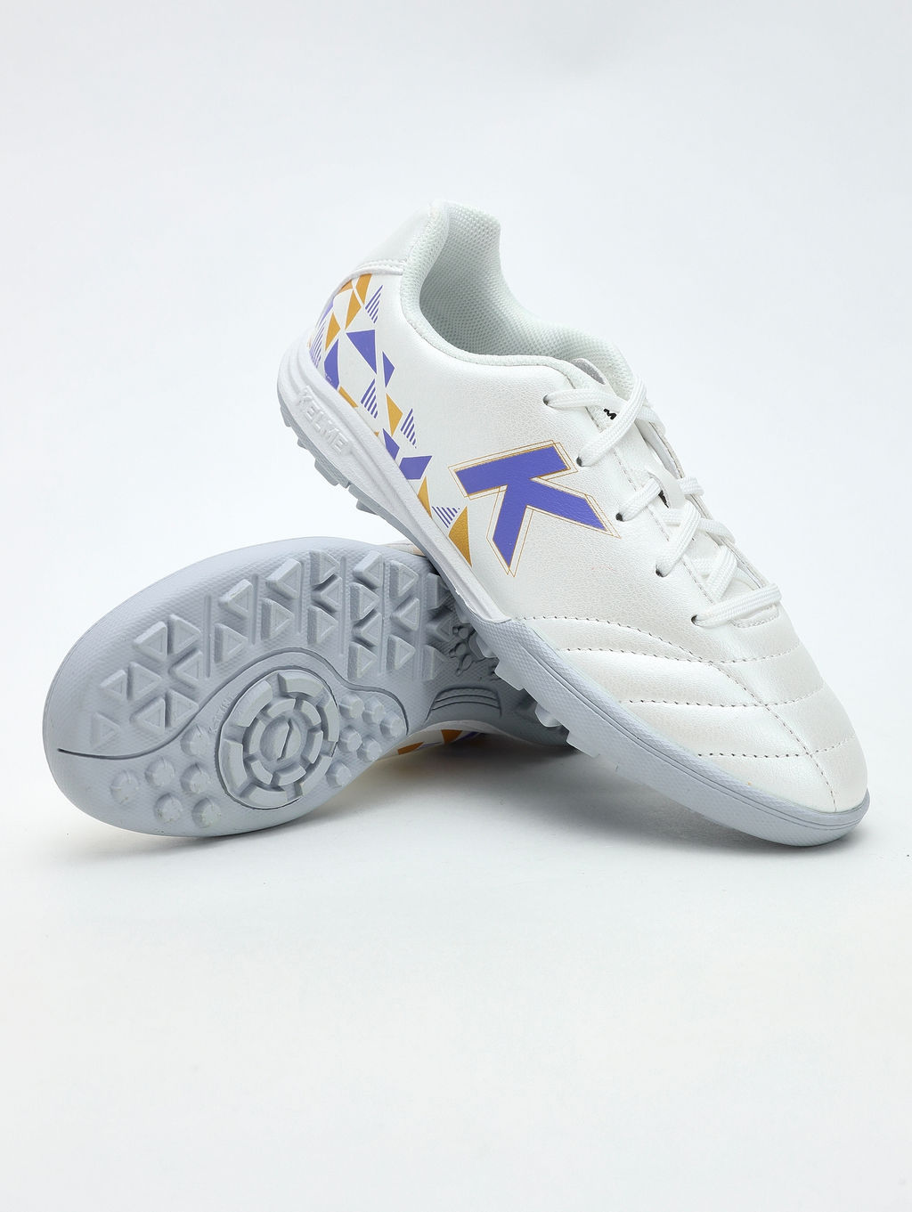 Детские шиповки KELME Childrens Football Shoes (TF) White