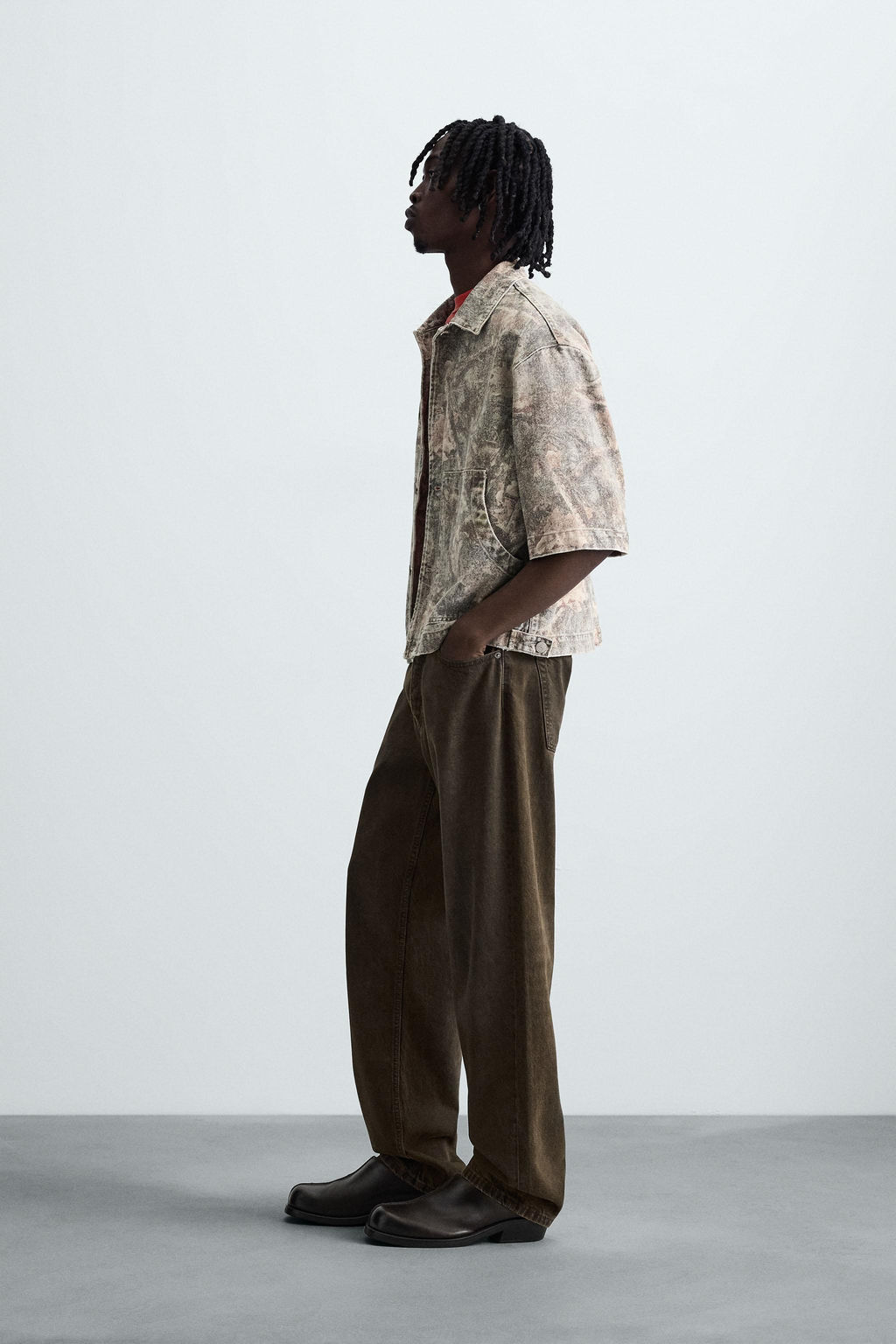 WASHED ABSTRACT PRINT OVERSHIRT - Zara фото 4