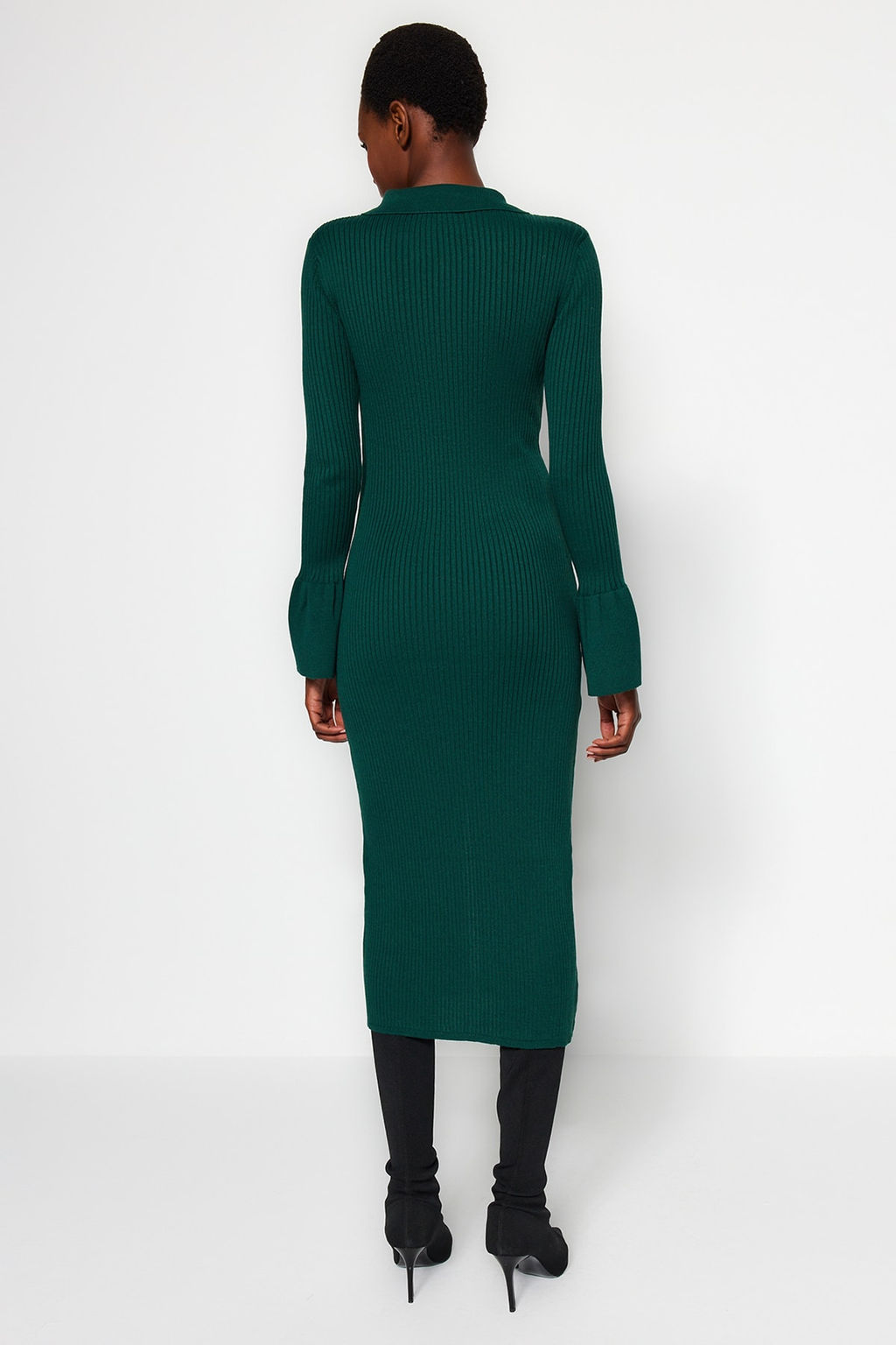 TRENDYOLMILLA Zumrut Yesili Maxi Triko Kol Detayl? Polo Yaka Elbise TWOAW24EL00046  фото 5