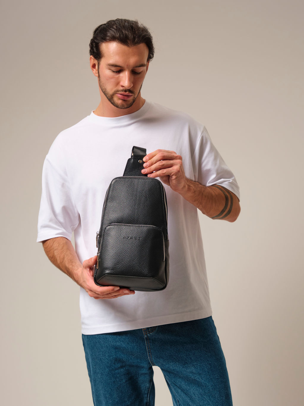 Сумка мужская Azaro 7050 черный