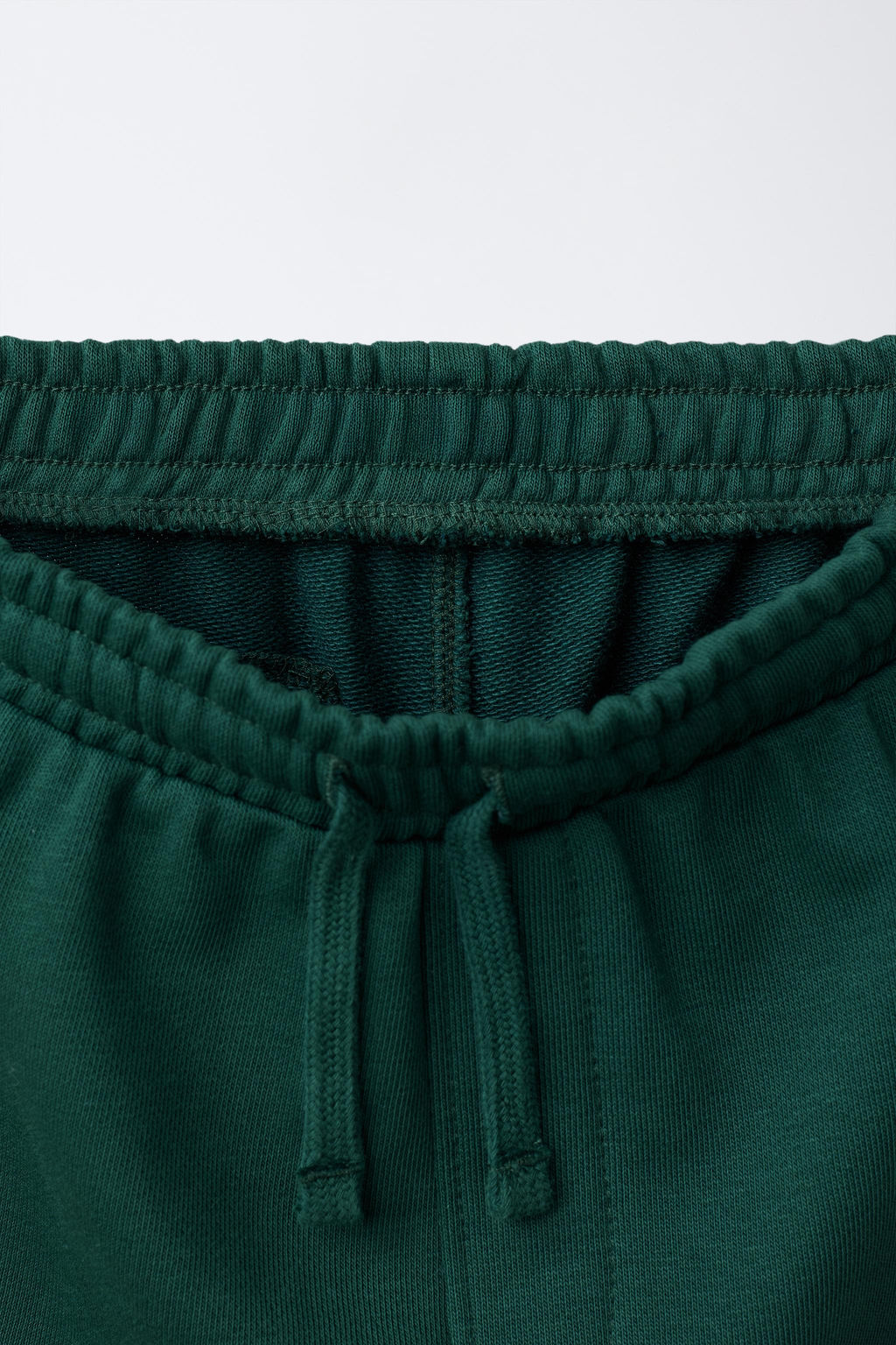 VARSITY JOGGING BERMUDA SHORTS