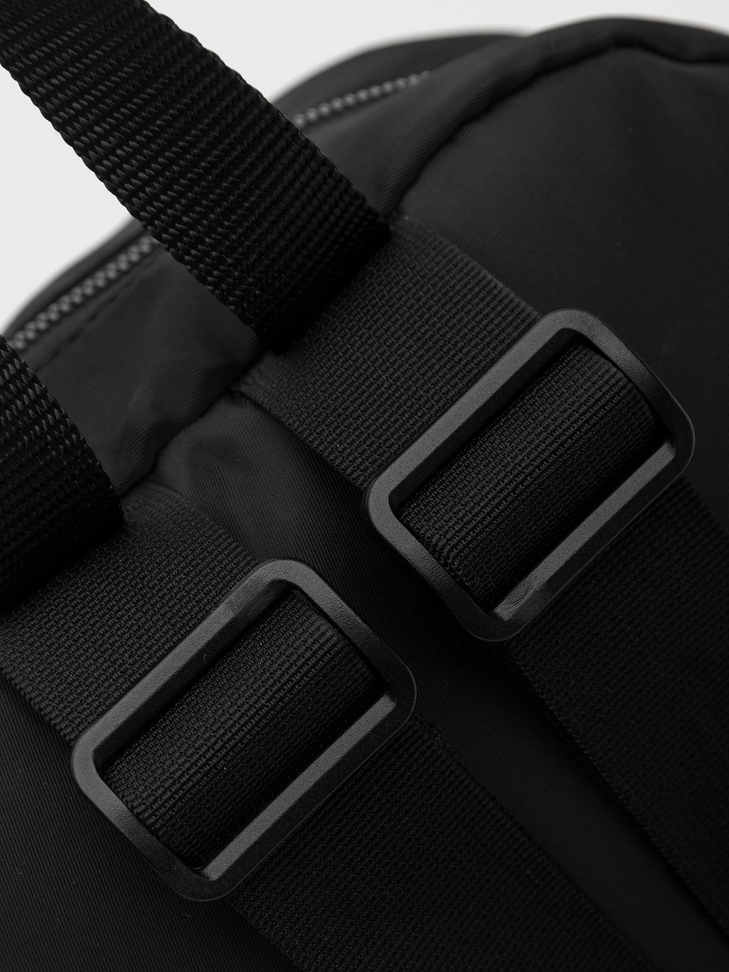 V99 43 01/42 01 Рюкзак