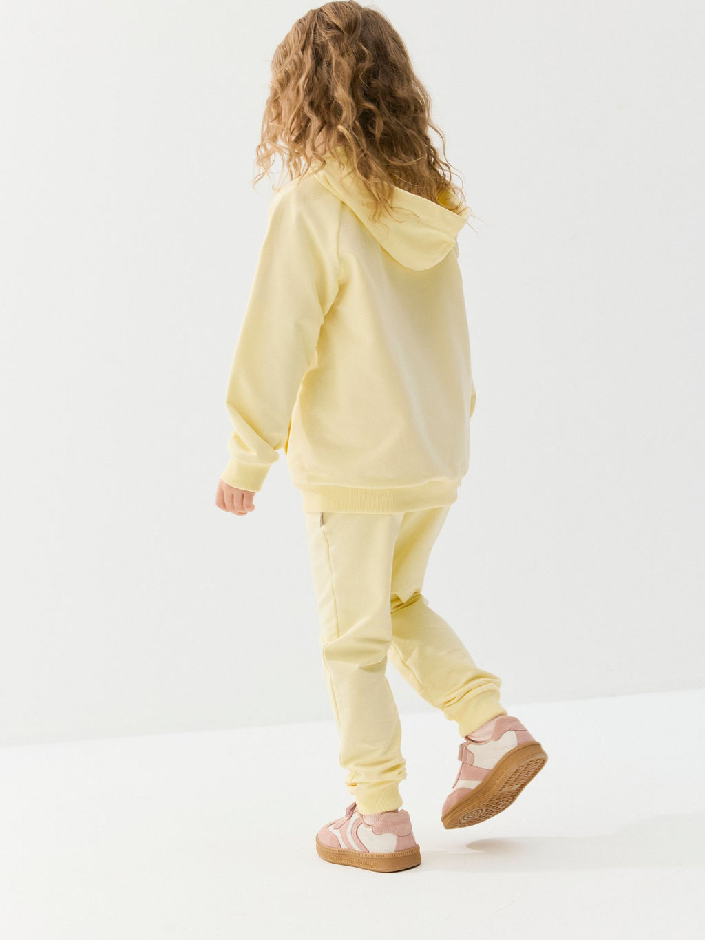 Джоггеры облегченные Нарцисс с карманами - Bungly фото 4