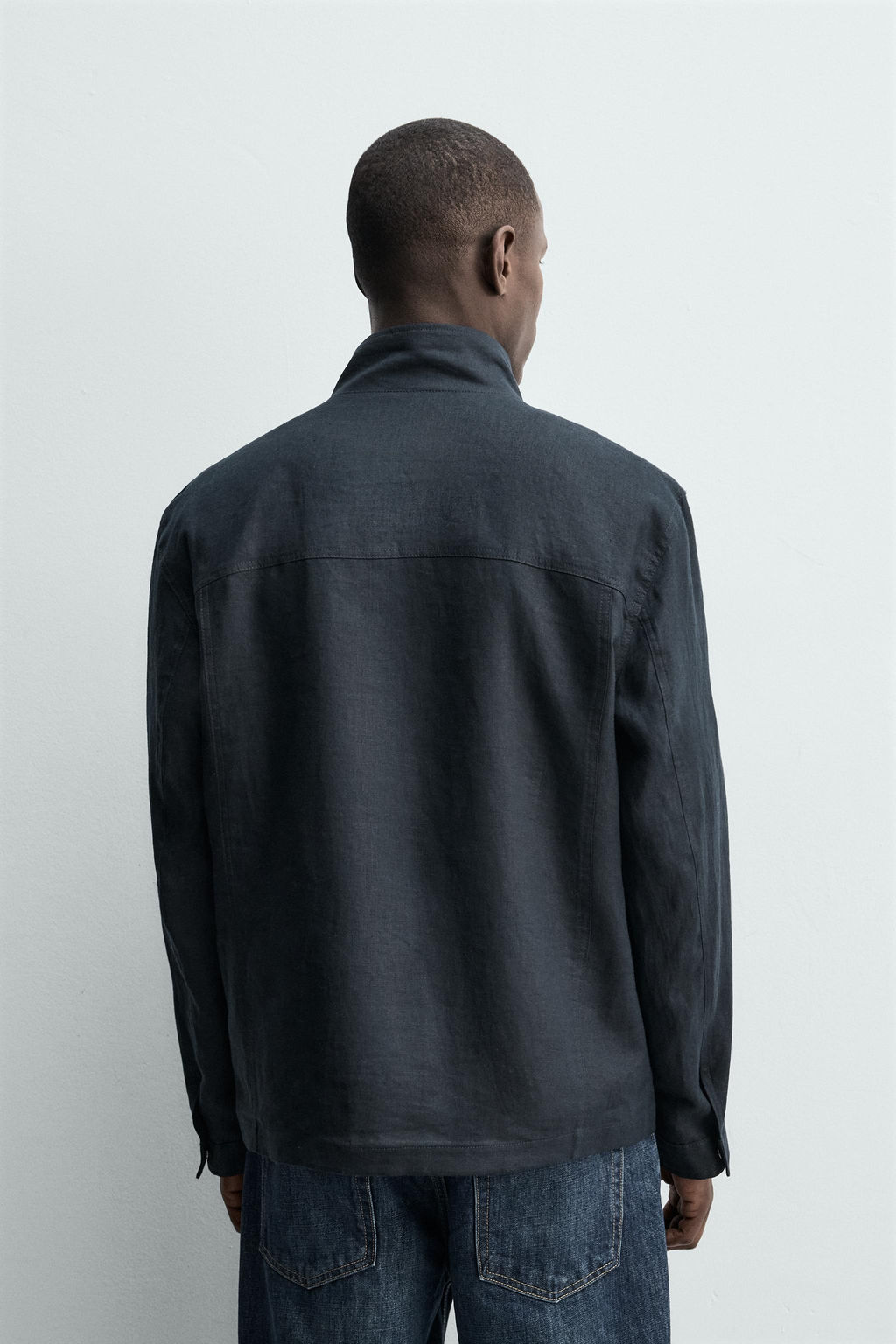 CAZADORA BOLSILLOS 100% LINO / Marino - Zara фото 3