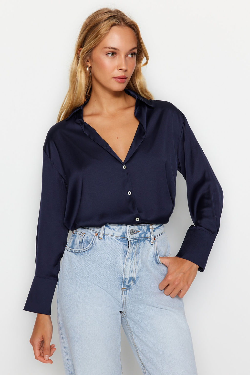 Lacivert Oversize/Genis Kal?p Saten Dokuma Gomlek TWOAW24GO00211