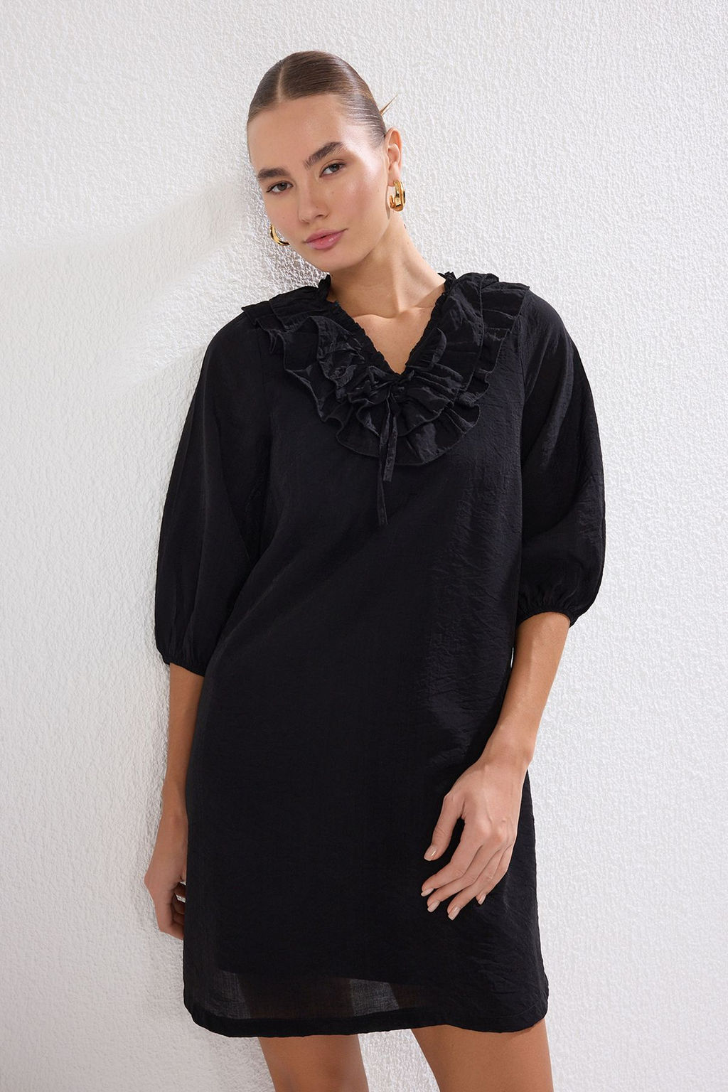 Siyah Duz Kesim F?rf?rl? Mini Dokuma Elbise TWOSS25EL00210 - Trendyolmilla фото 3