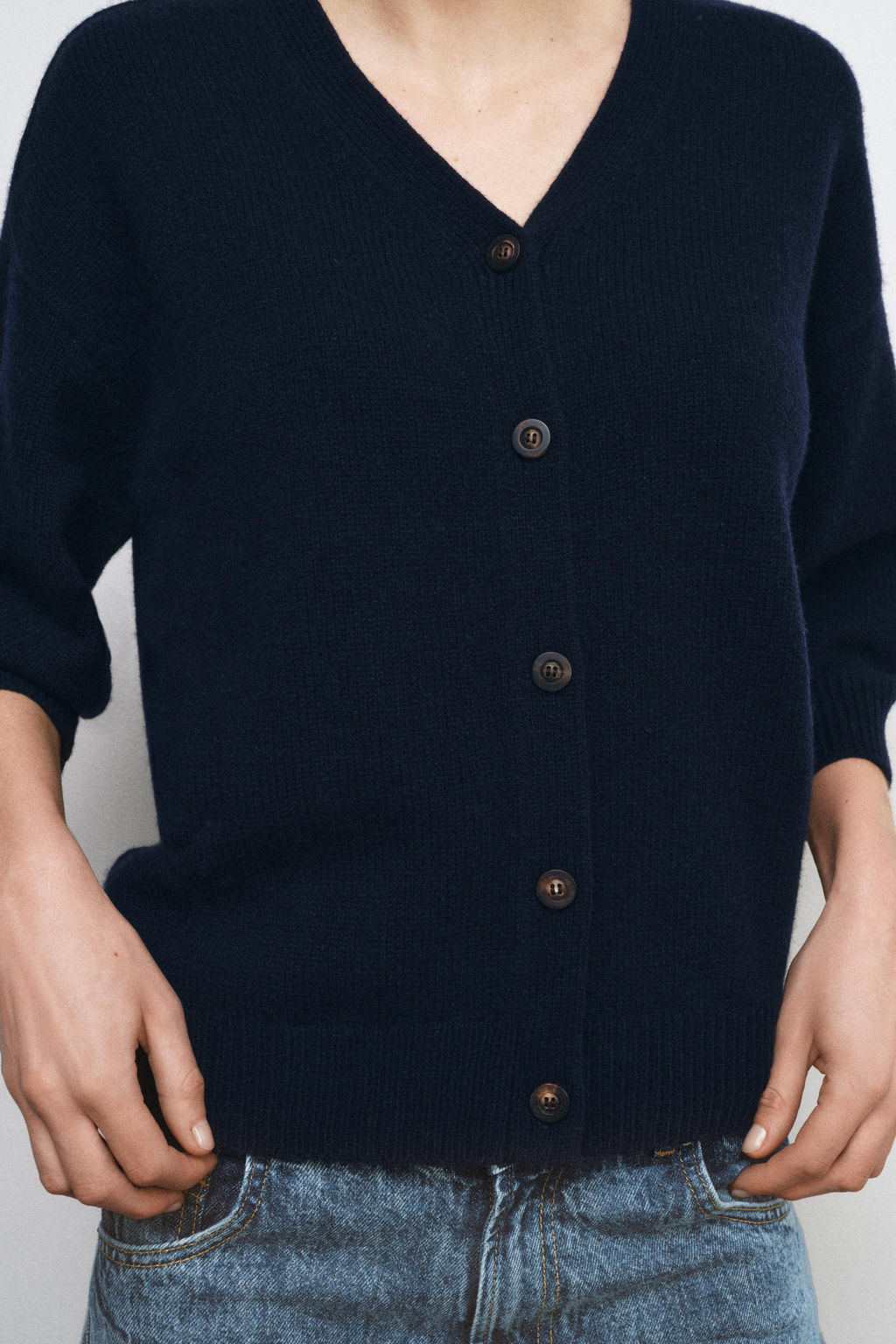 100% WOOL CARDIGAN WITH PUFF SLEEVES - Zara фото 13