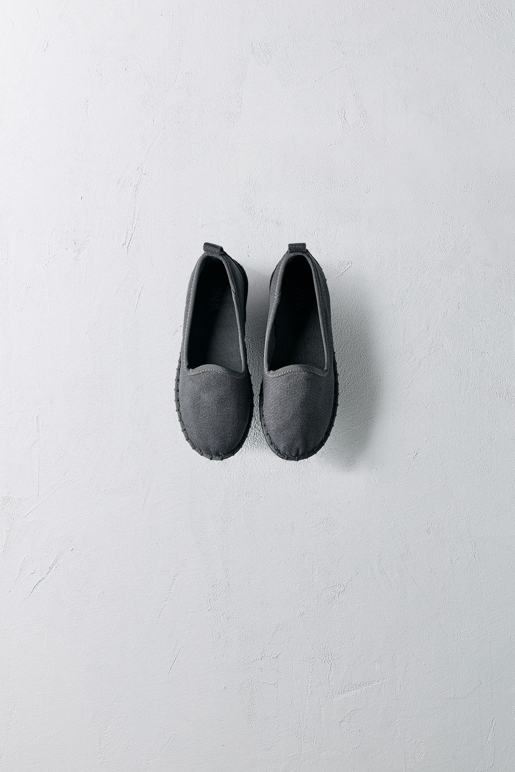 SLIPPER CANVAS LIMITED EDITION - Zara фото 8