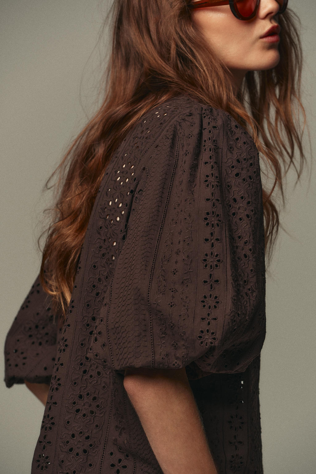 SHIRT WITH CUTWORK EMBROIDERY AND PUFF SLEEVES - Zara фото 5