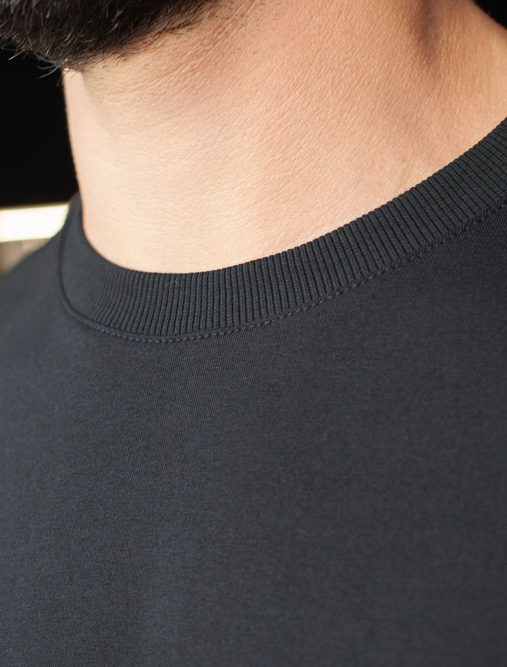 Футболка базовая полуприлегающая из премиального хлопка с принтом - Vilatte фото 7