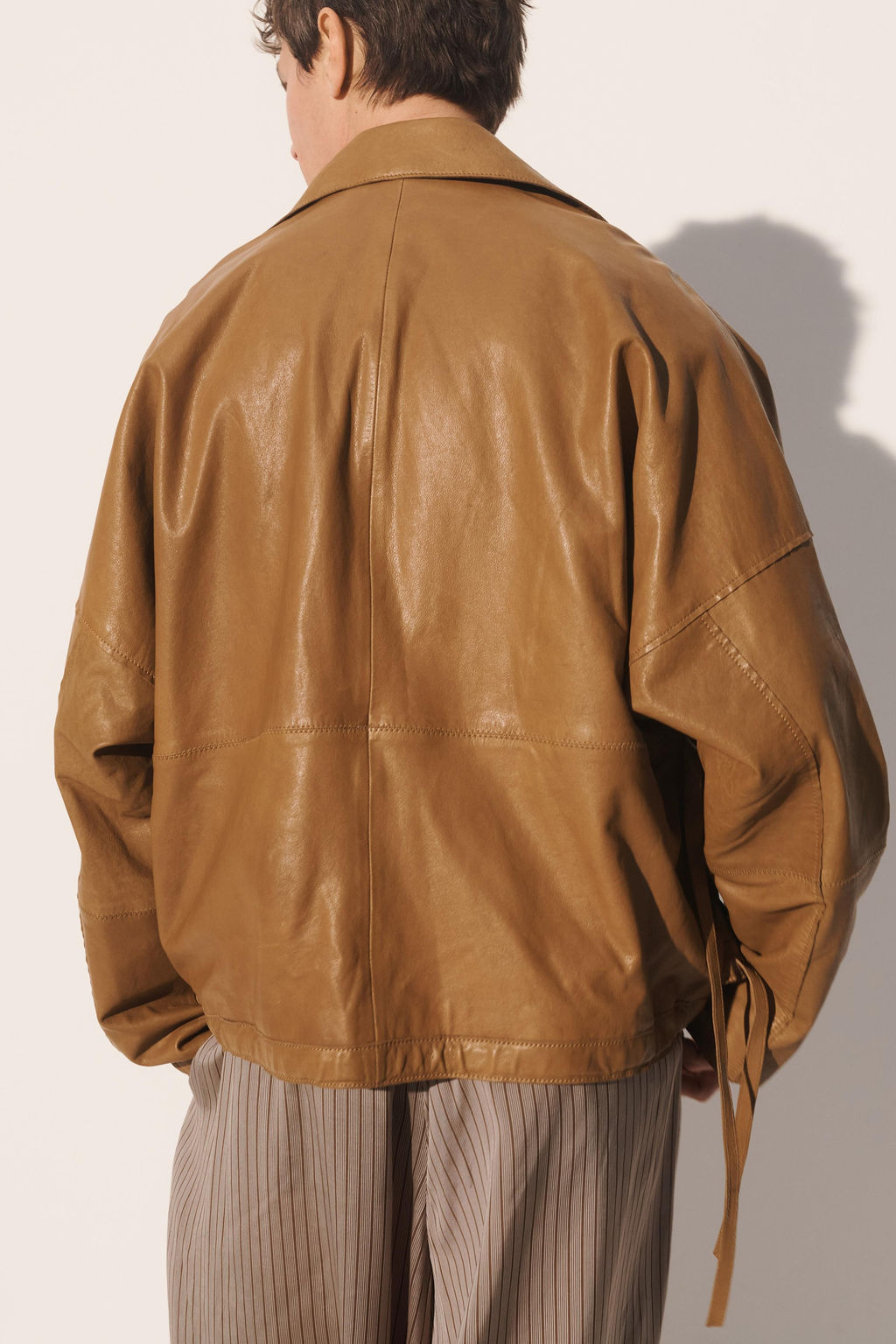 CAZADORA RELAXED FIT PIEL NAPA / Tostado - Zara фото 3