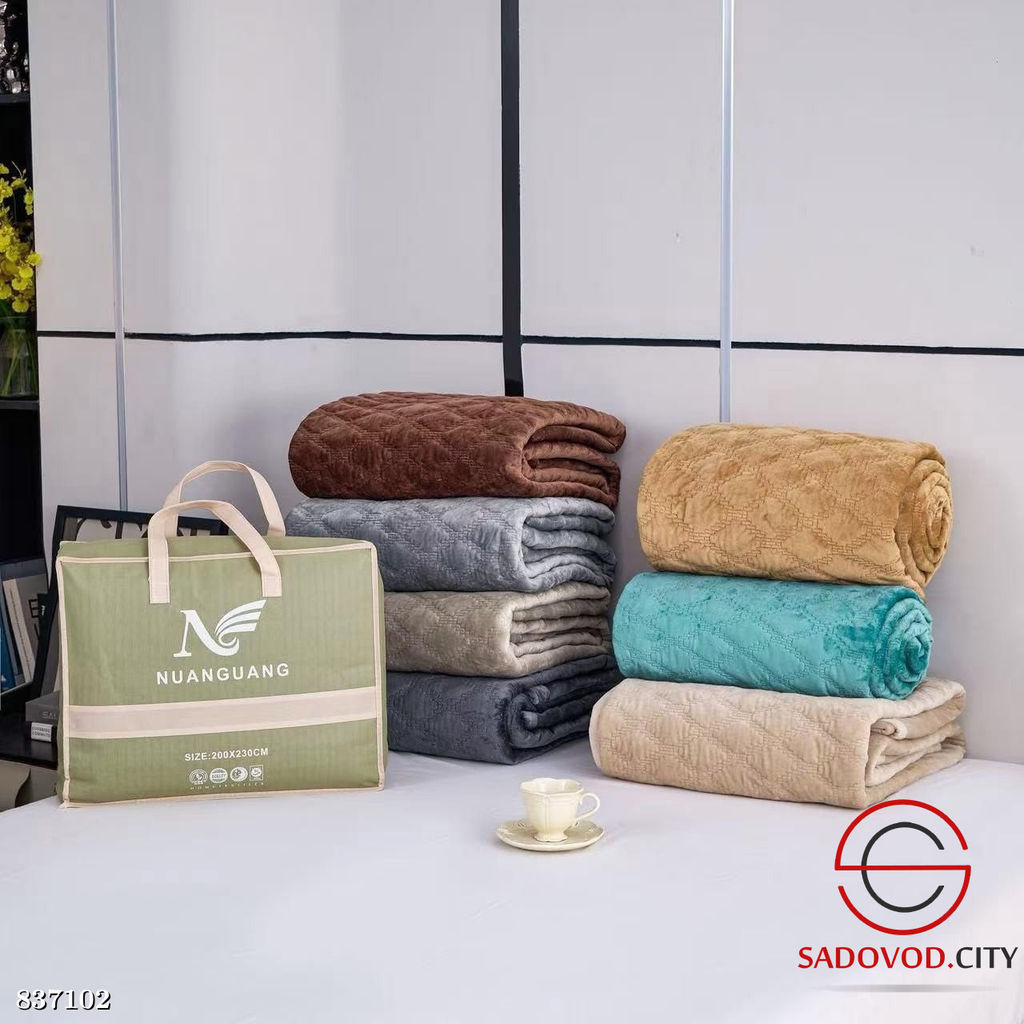 Покрывало велюровое мягкое