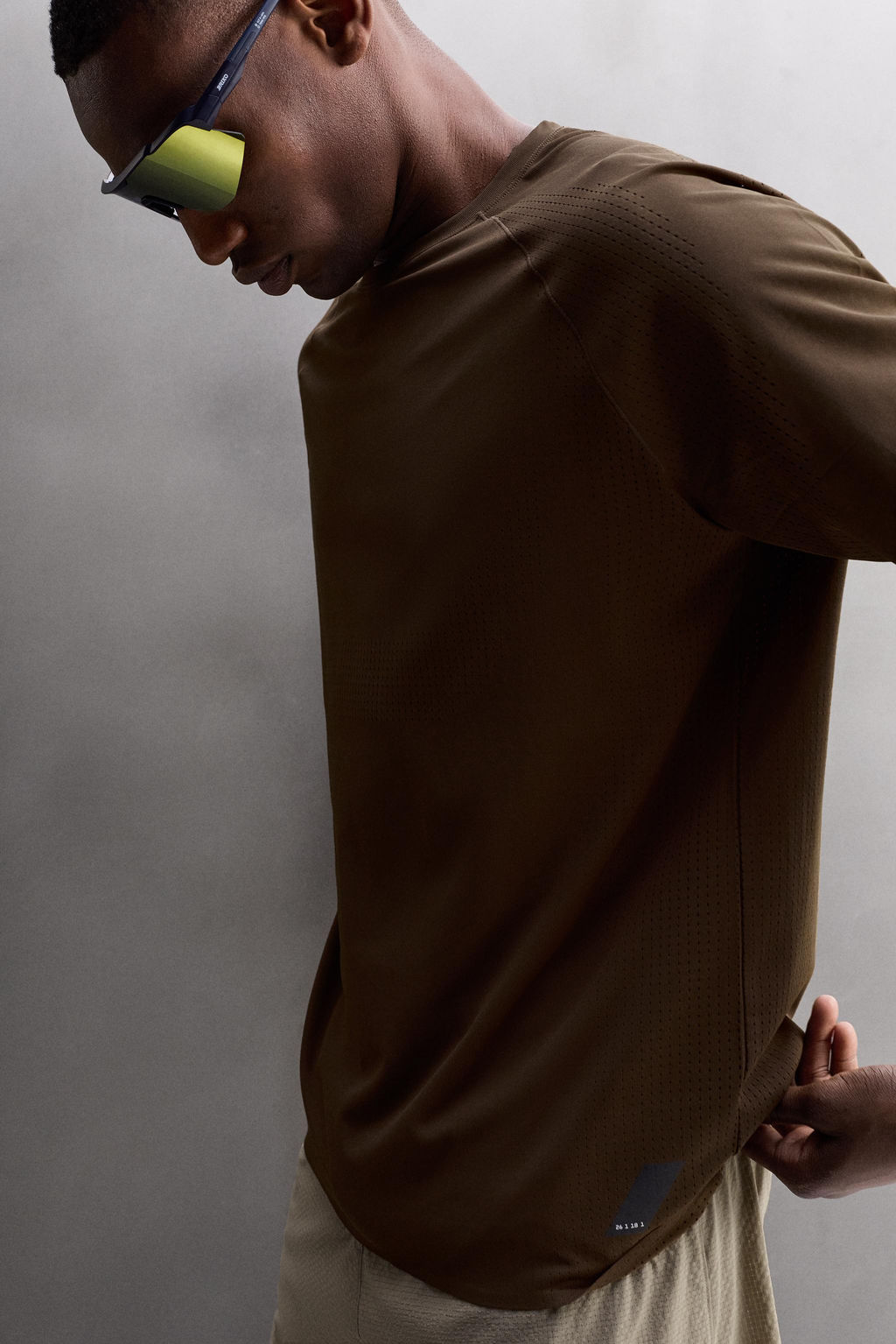 PERFORATED STRUCTURE T-SHIRT