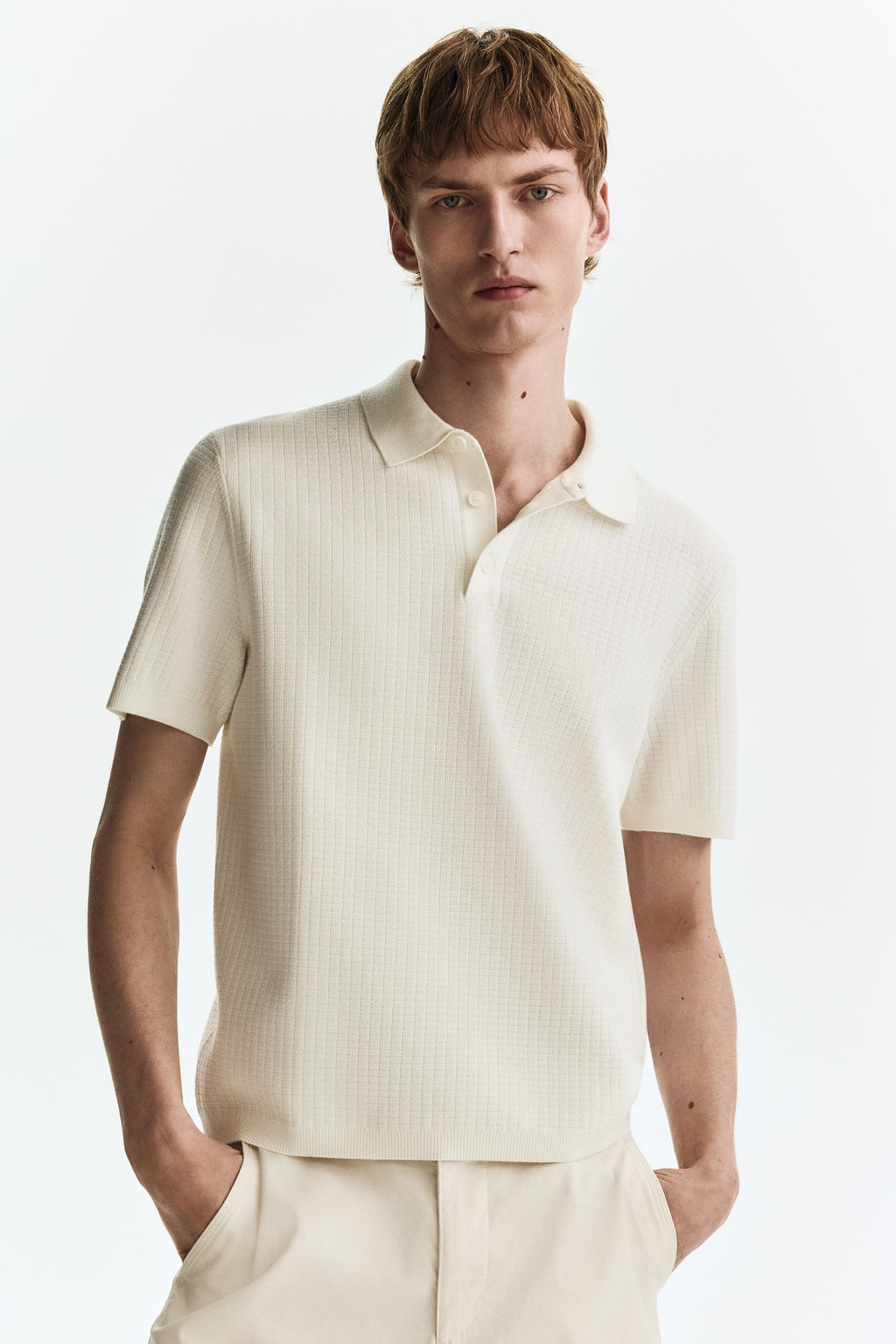 Polo en punto texturizado Regular Fit - H&m фото 7