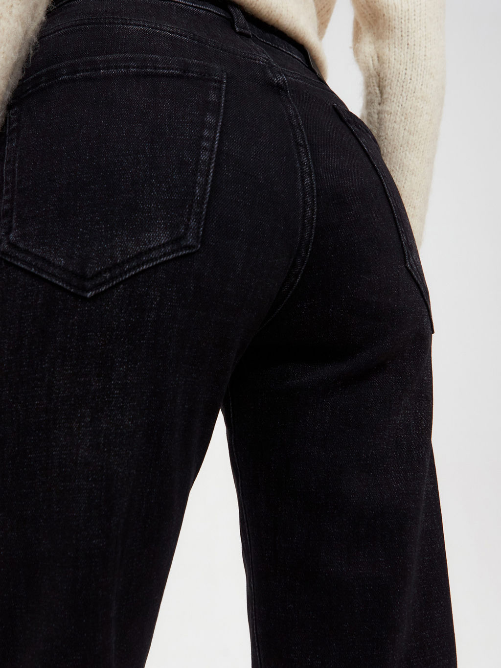 Утепленные женские джинсы мом с начесом - Mossmore фото 17