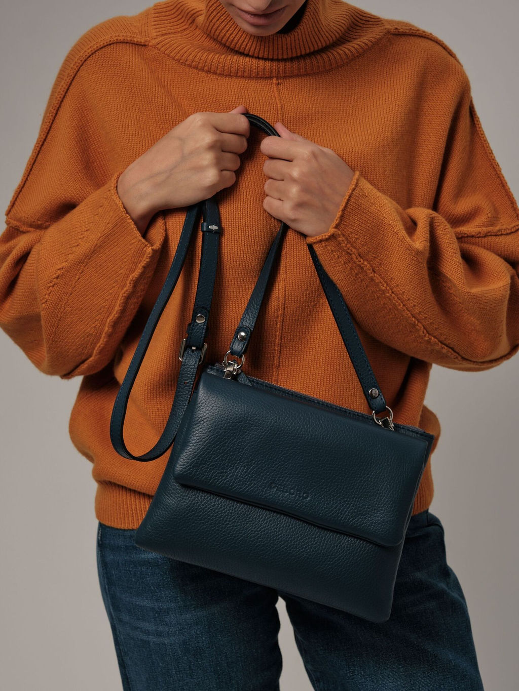 Сумка на плечо кросс-боди Deboro 31069 синяя волна