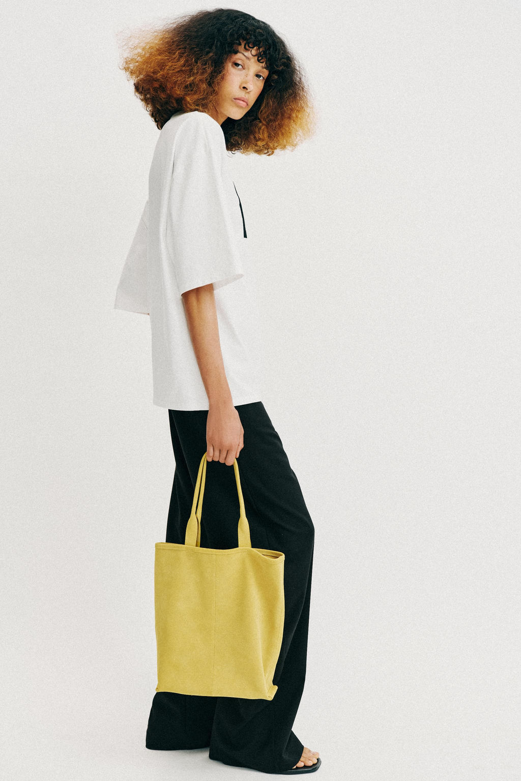 CAMISETA OVERSIZE TEXTO / Blanco